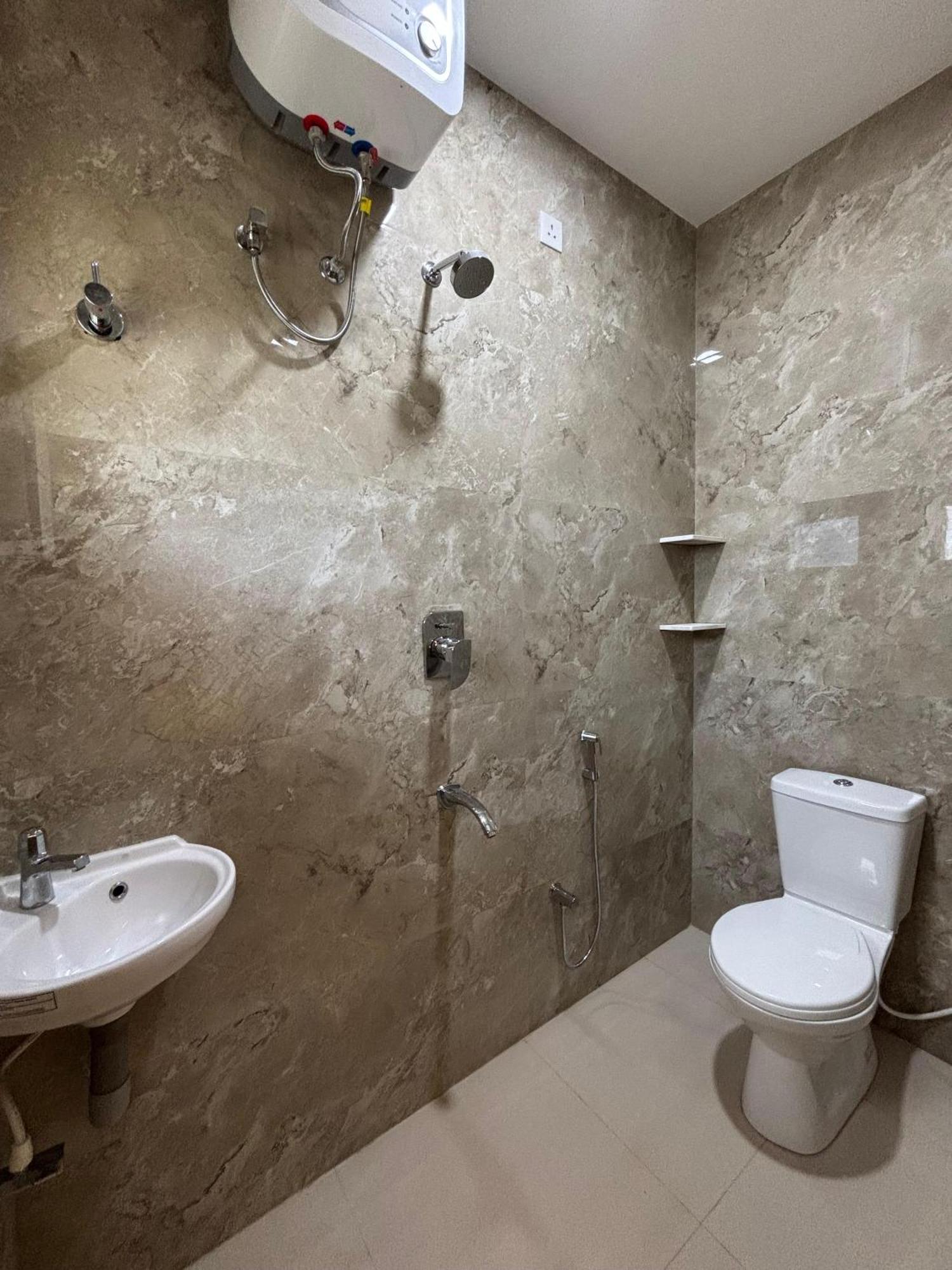 Srirangam Nandavanam Service Apartments Tiruchirappalli Bagian luar foto