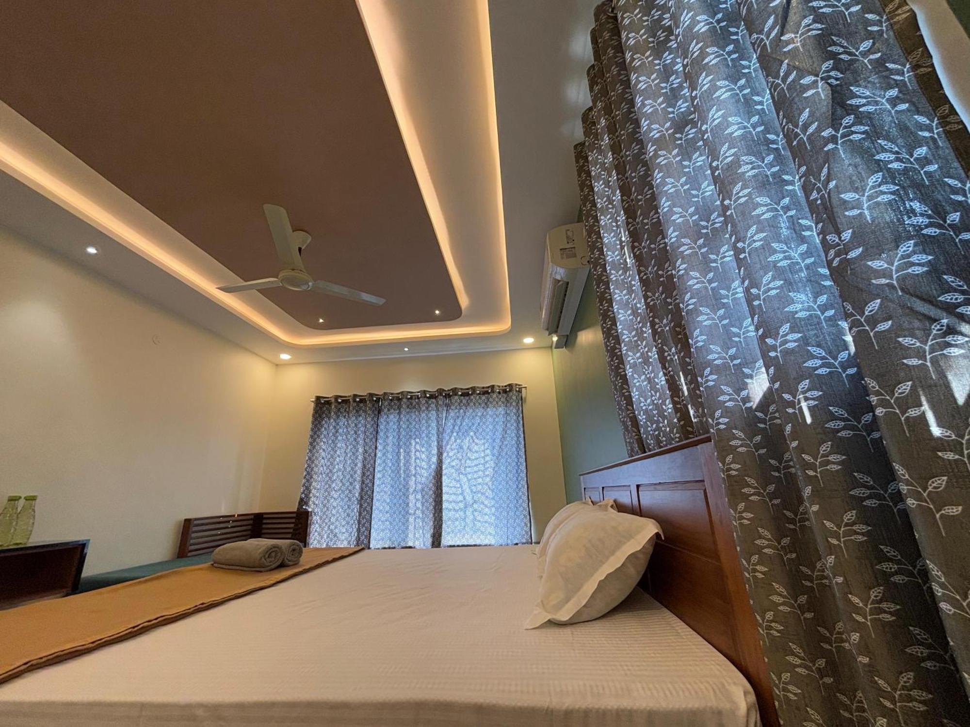 Srirangam Nandavanam Service Apartments Tiruchirappalli Bagian luar foto